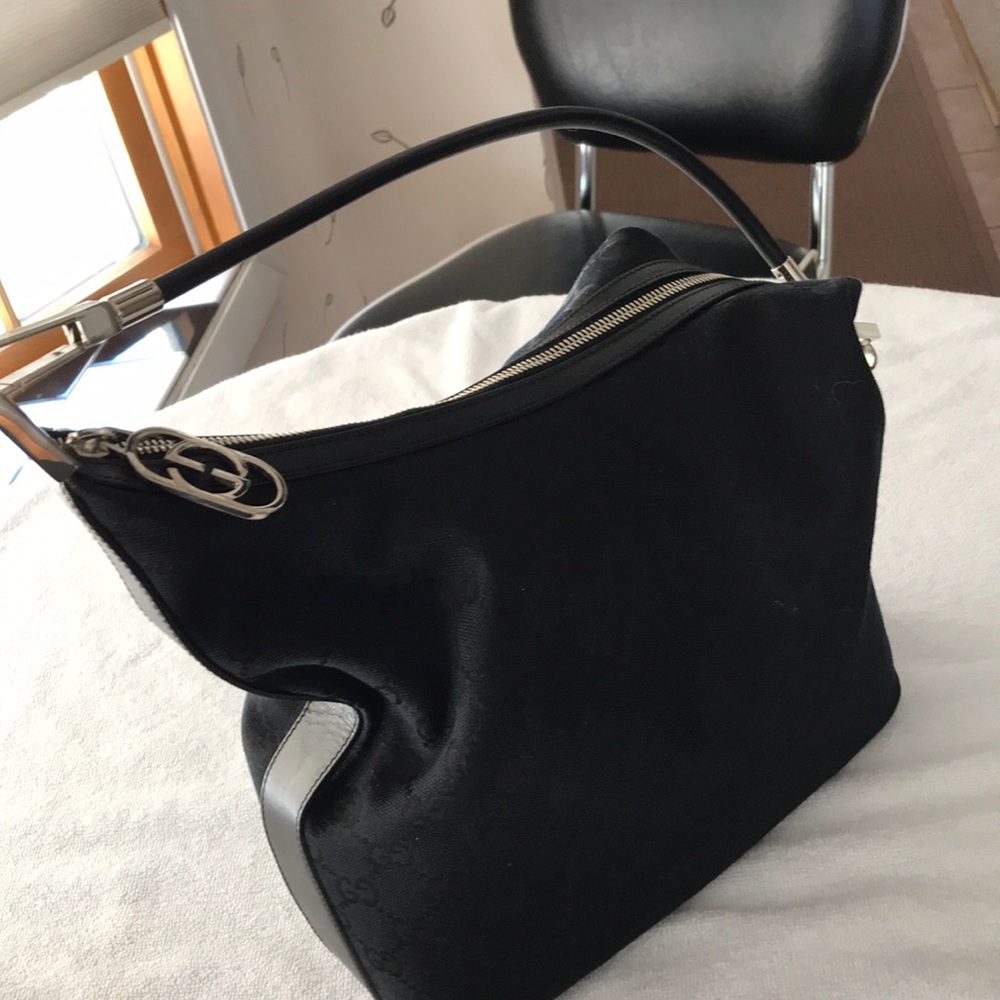 Gucci GG Monogram shoulder bag